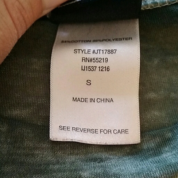 4/$20 Heathered Green Star GraphicTee - Picture 4 of 5